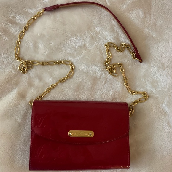 Louis Vuitton Handbags - Louis Vuitton Bel Air Monogram Vernis (Authentic)